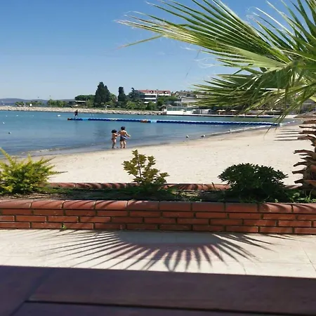 Hotel Paradise Island 3*