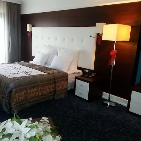 Paradise Island ホテル Darıca