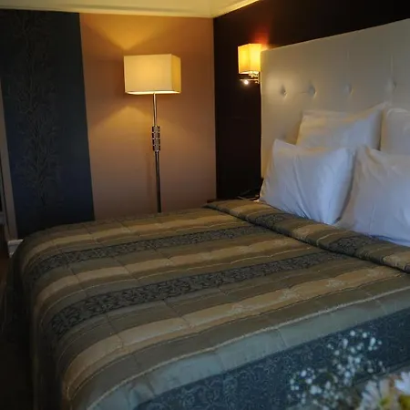 Paradise Island Hotel 3*