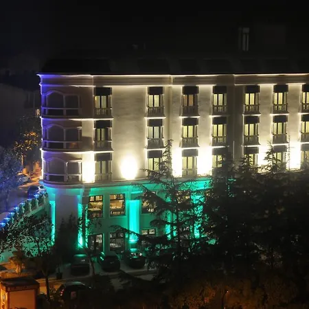 Paradise Island 3*
